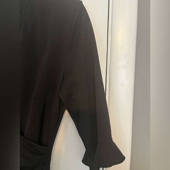 EXPRESS LITTLE BLACK DRESS - Picture 3 of 6